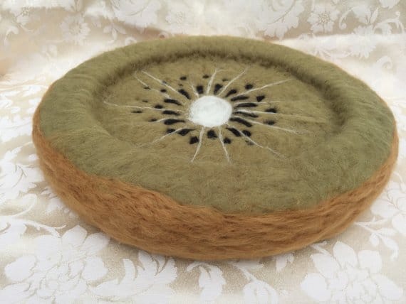 coussin original chat kiwi