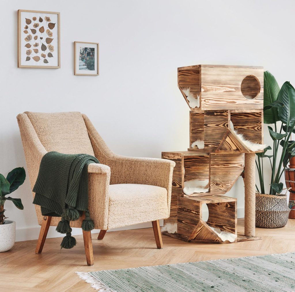 arbre a chat tout en bois massif